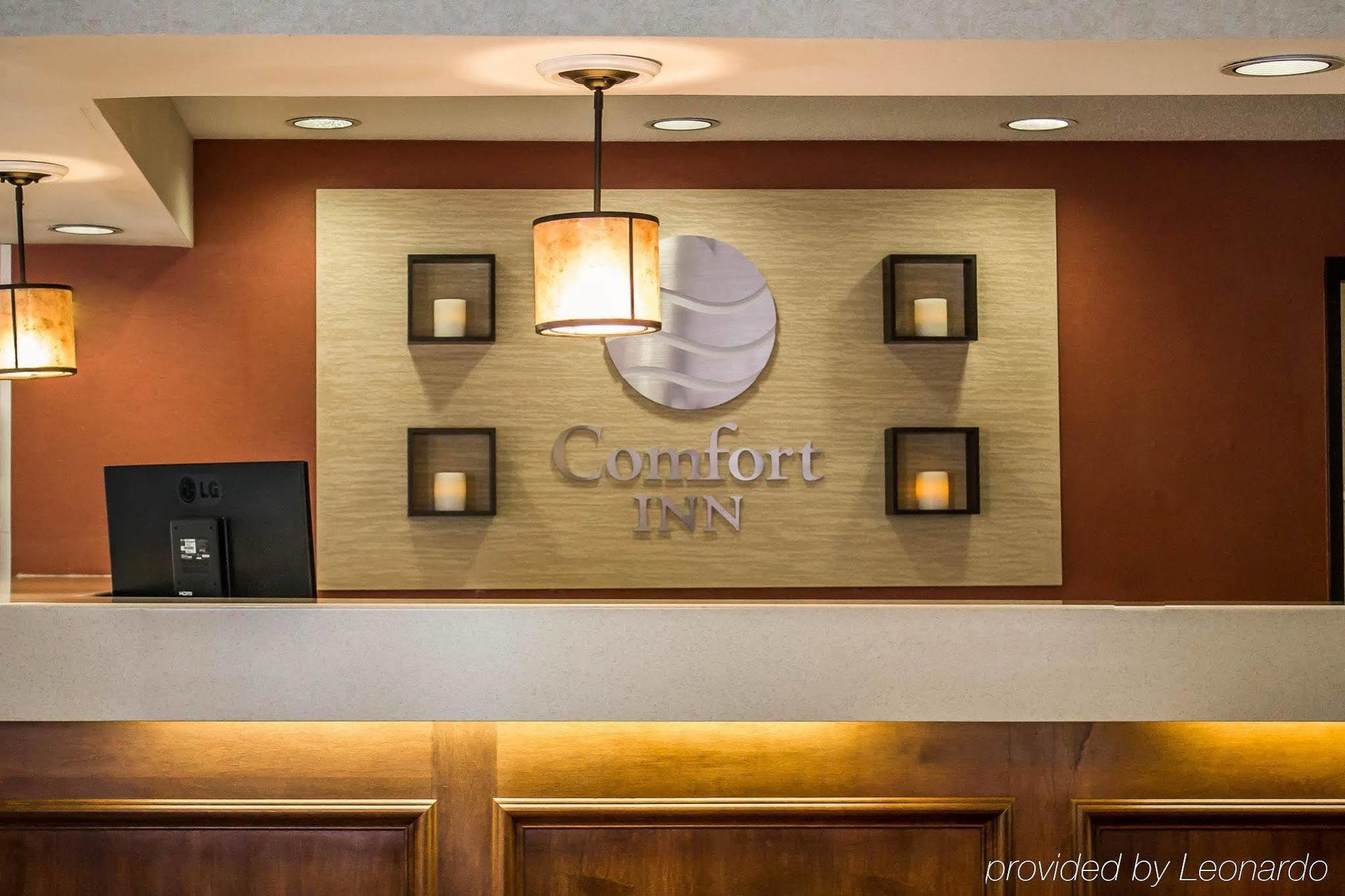 Quality Inn East Liverpool Екстериор снимка